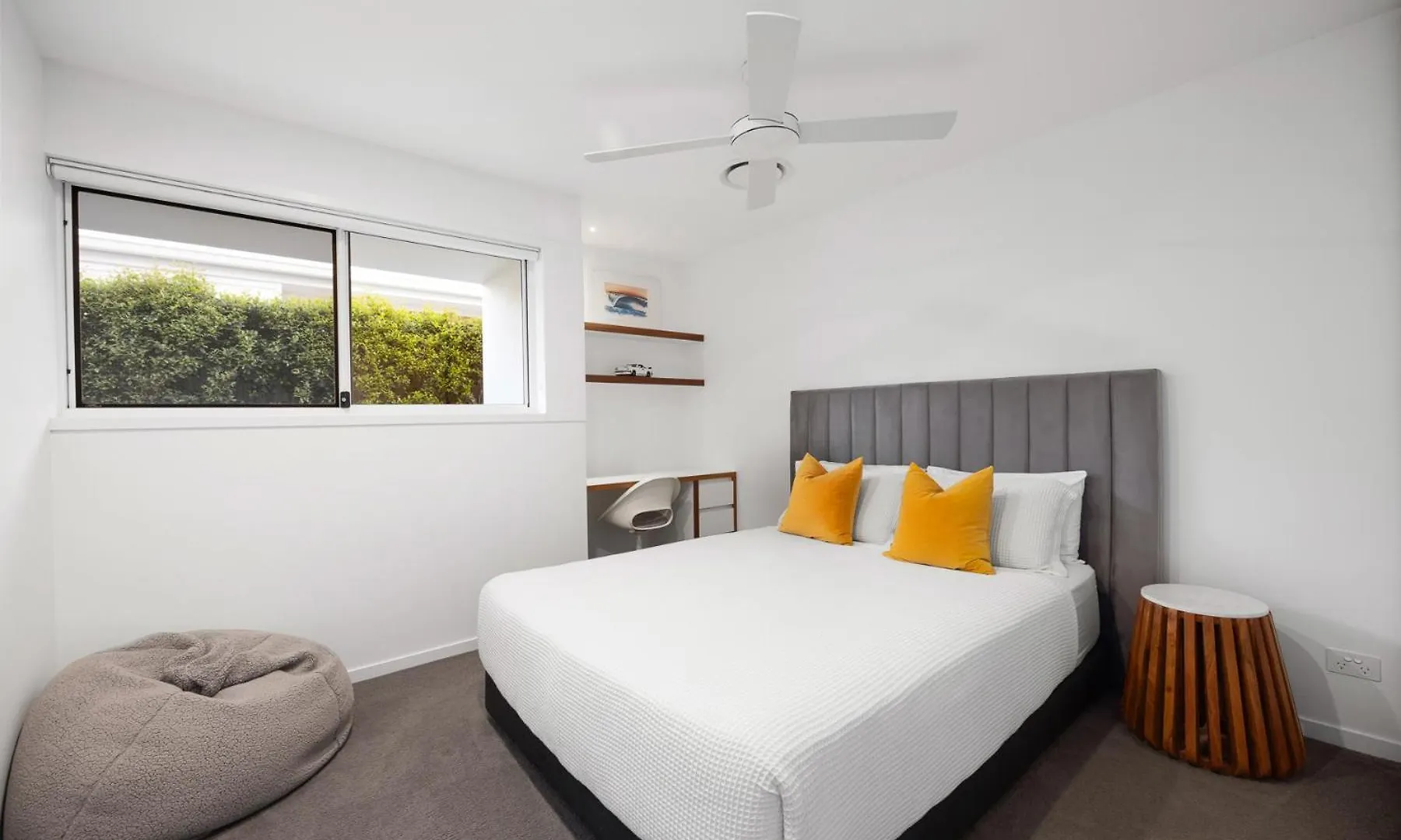 The Luxury White House Villa Peregian Springs